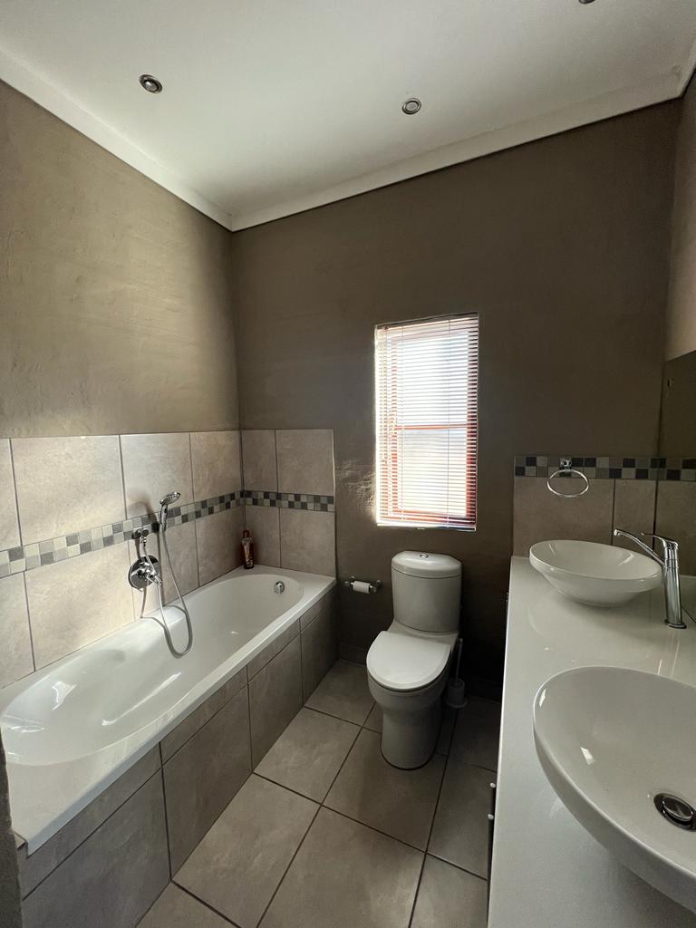 2 Bedroom Property for Sale in La Camargue Private Country Estate North West